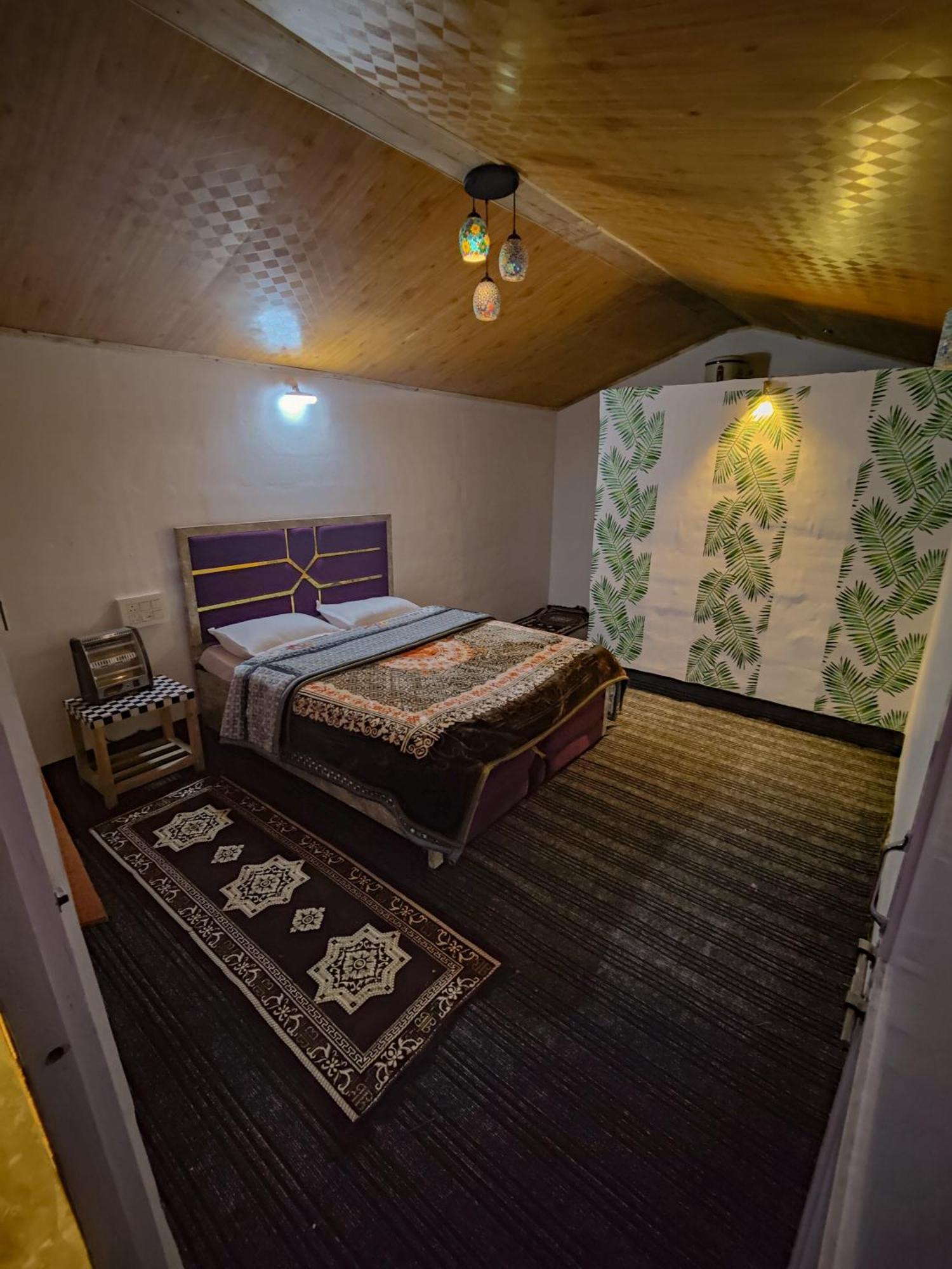 Pandora Riverside Cafe & Stay كاسول المظهر الخارجي الصورة